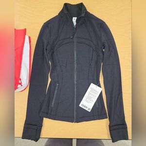 Brand New with Tags - Lululemon Define Jacket Nulu. Size 0